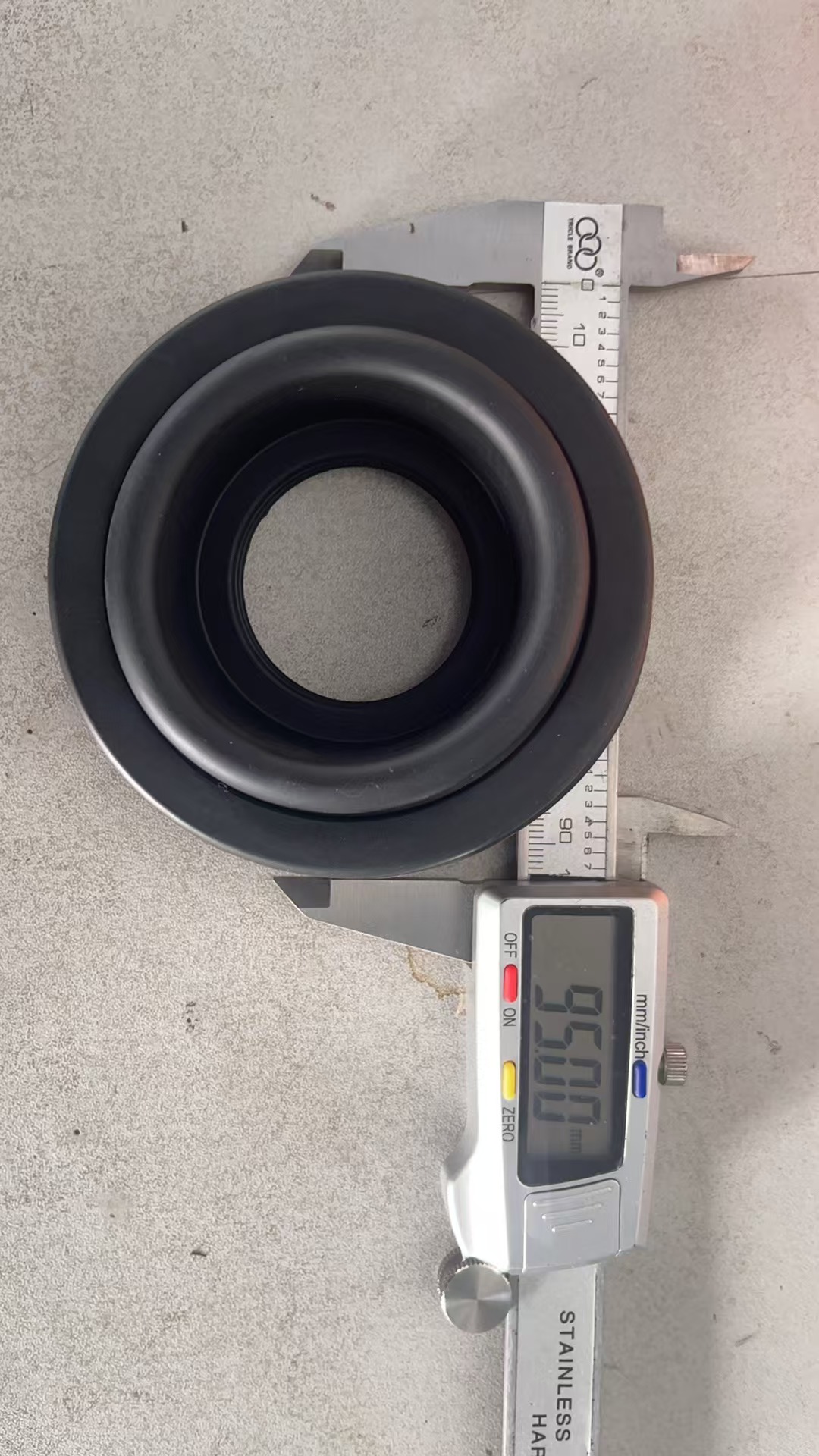 Nhà sản xuất ống silicon