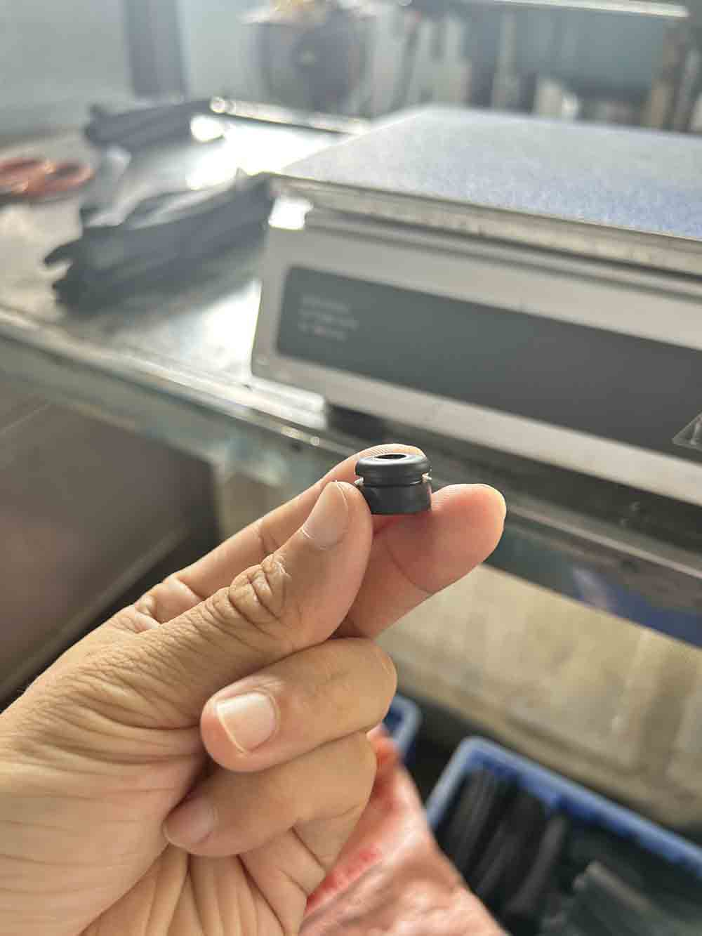 Tùy chỉnh tự nhiên miếng đệm chân không trượt tự nhiên | Công cụ & Sản xuất OEM