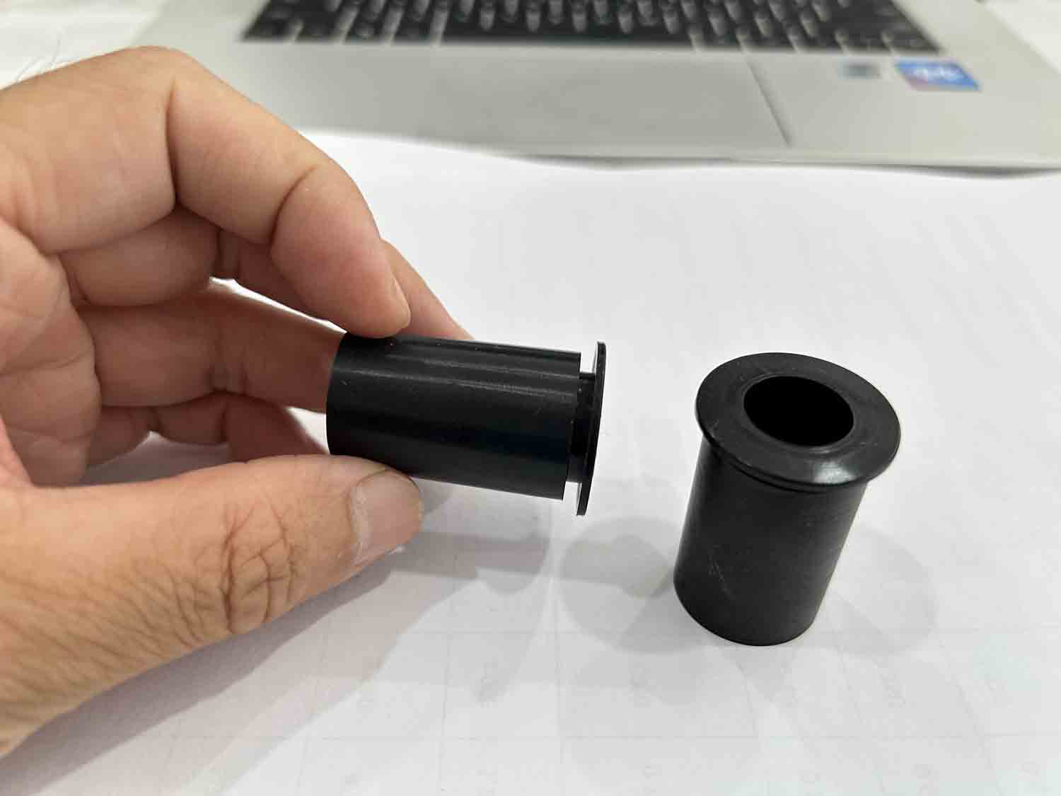 Khung silicone radar tùy chỉnh | 50 Shore A, chống thời tiết & chống UV