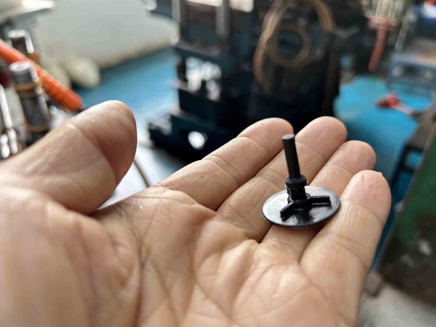 EPDM Van cao su chống mỏi ưa nước-Thiết kế hợp vệ sinh và thân thiện với môi trường